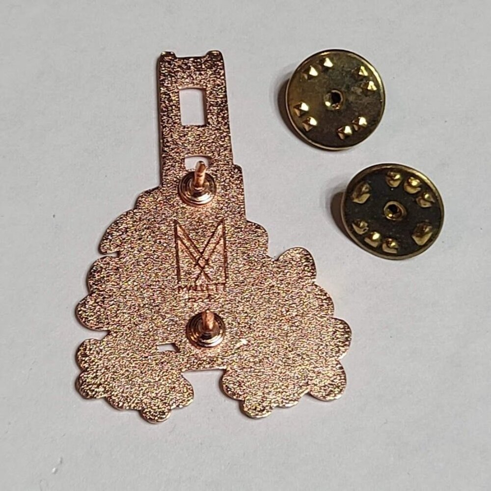 2019 Nena + Chill Michigan Mackinac Bridge Enamel Lapel Pin Mallett Nena & Co - Picture 4 of 7